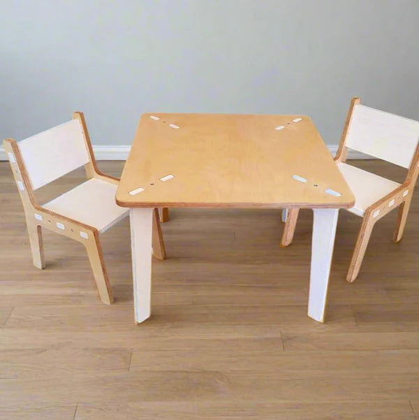 Kids Table and chair set, 1-5 years -Two Tone