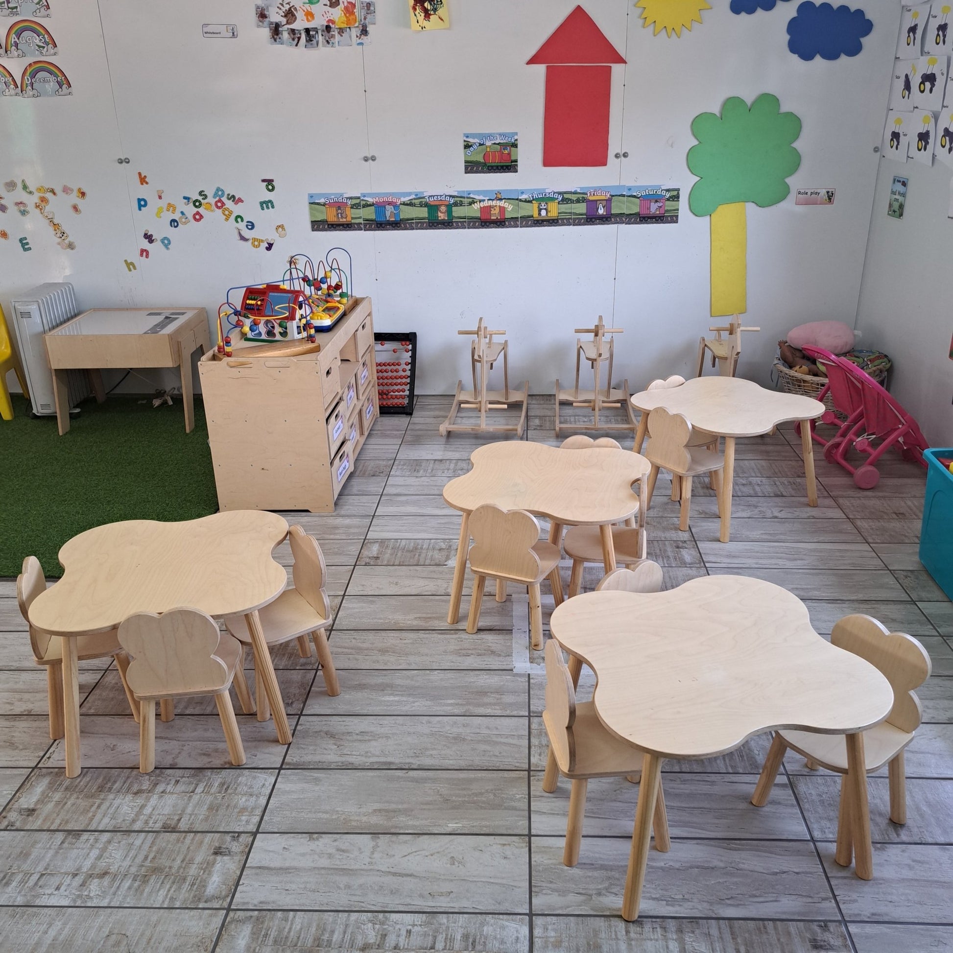 Cloud Table and Chair Set for 1 - 3 year old's - Taimico